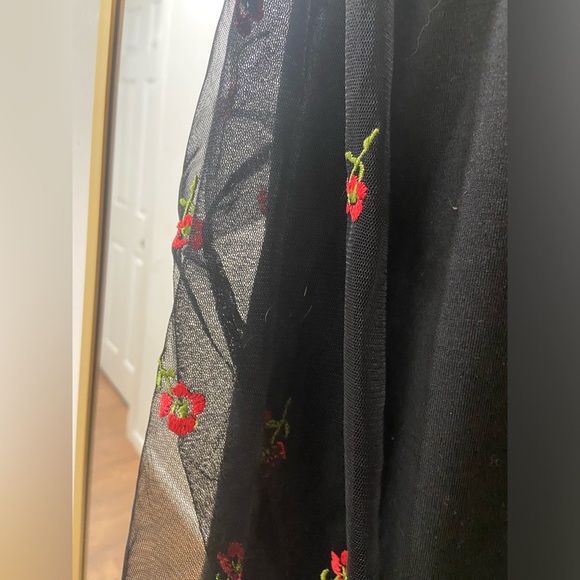 Shirt - Picture 3 of 3